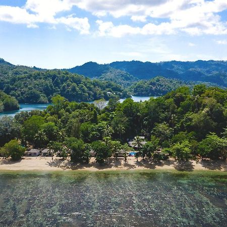 White Sands Beach Resort Lembeh 비퉁 외부 사진